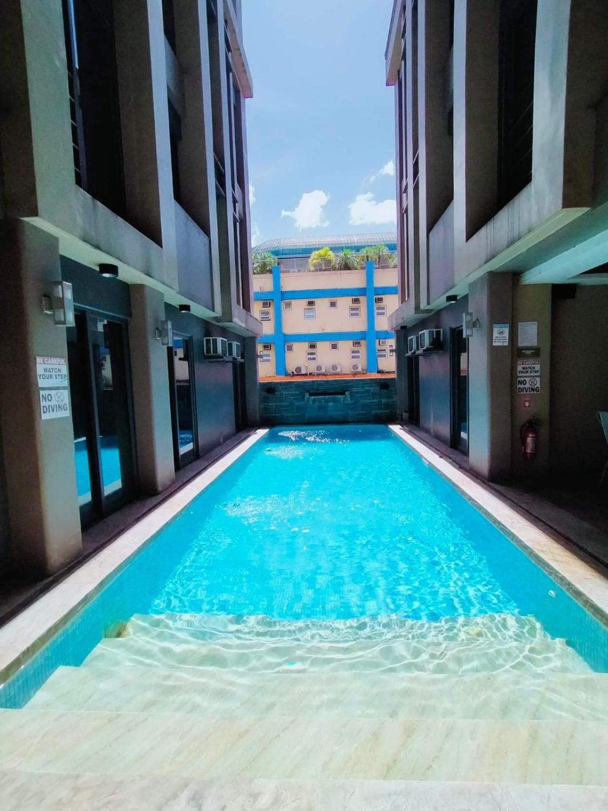 Pacific Park Hotel Quezon City Extérieur photo